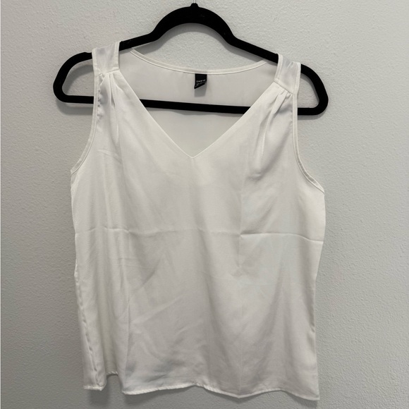 SHEIN Elegant White Tank Top Size Medium - Picture 1 of 4